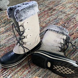 Khombu Suede Leather Faux Fur Boots Emily Grey